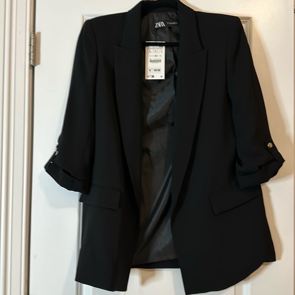 NWT Zara Black Blazer with Rolled Sleeves, Size L - Picture 1 of 8